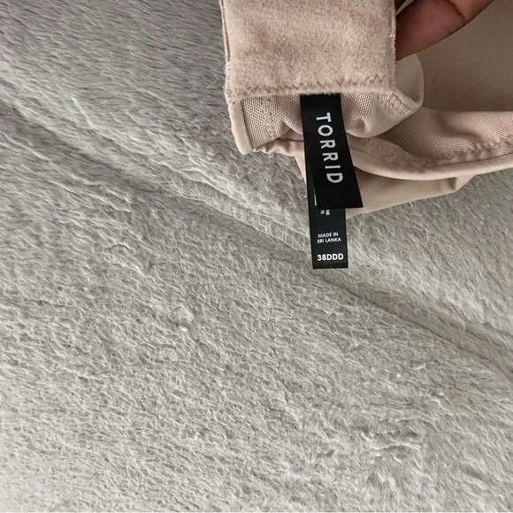 Torrid Soft Beige Dream Wire Free Bra 38DDD - Picture 3 of 5